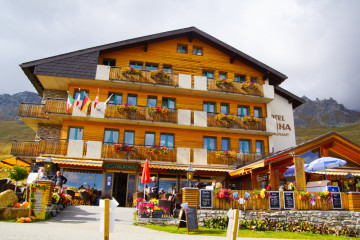 Wallis Urlaub on a Budget - Hotels günstig buchen