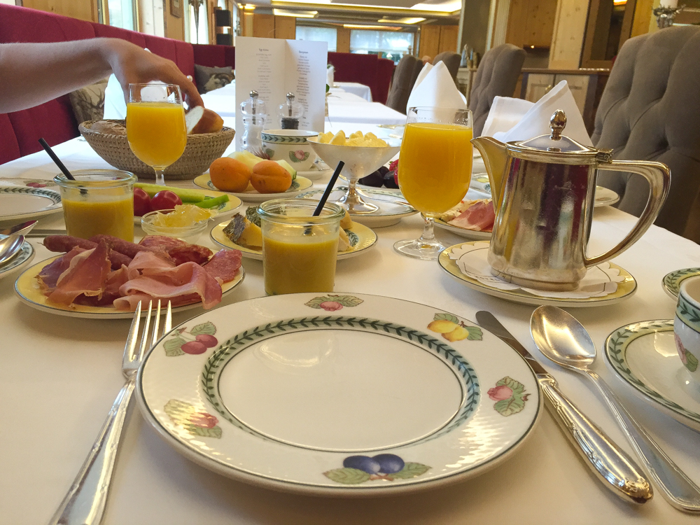 Frühstück im Hotel Arlberg