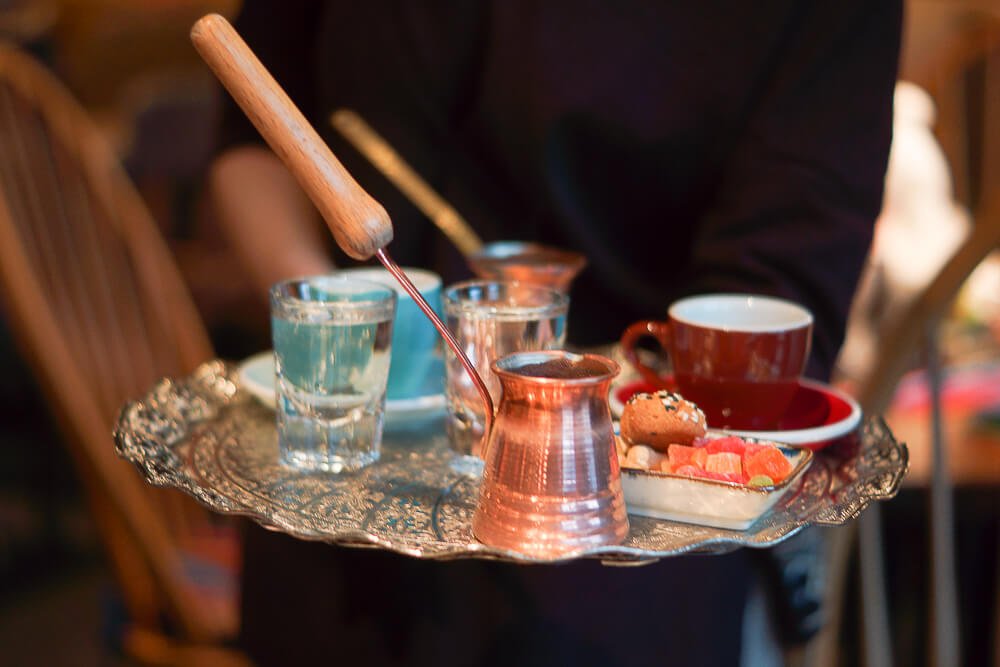 Nofar Restaurant Moskau - orientalischen Kardamom-Kaffee