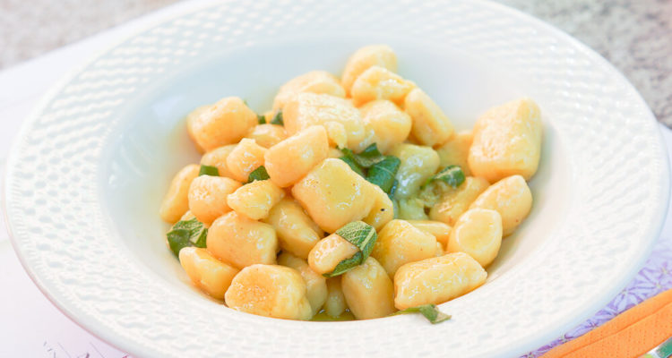 Butter Gnocci mit Salbei